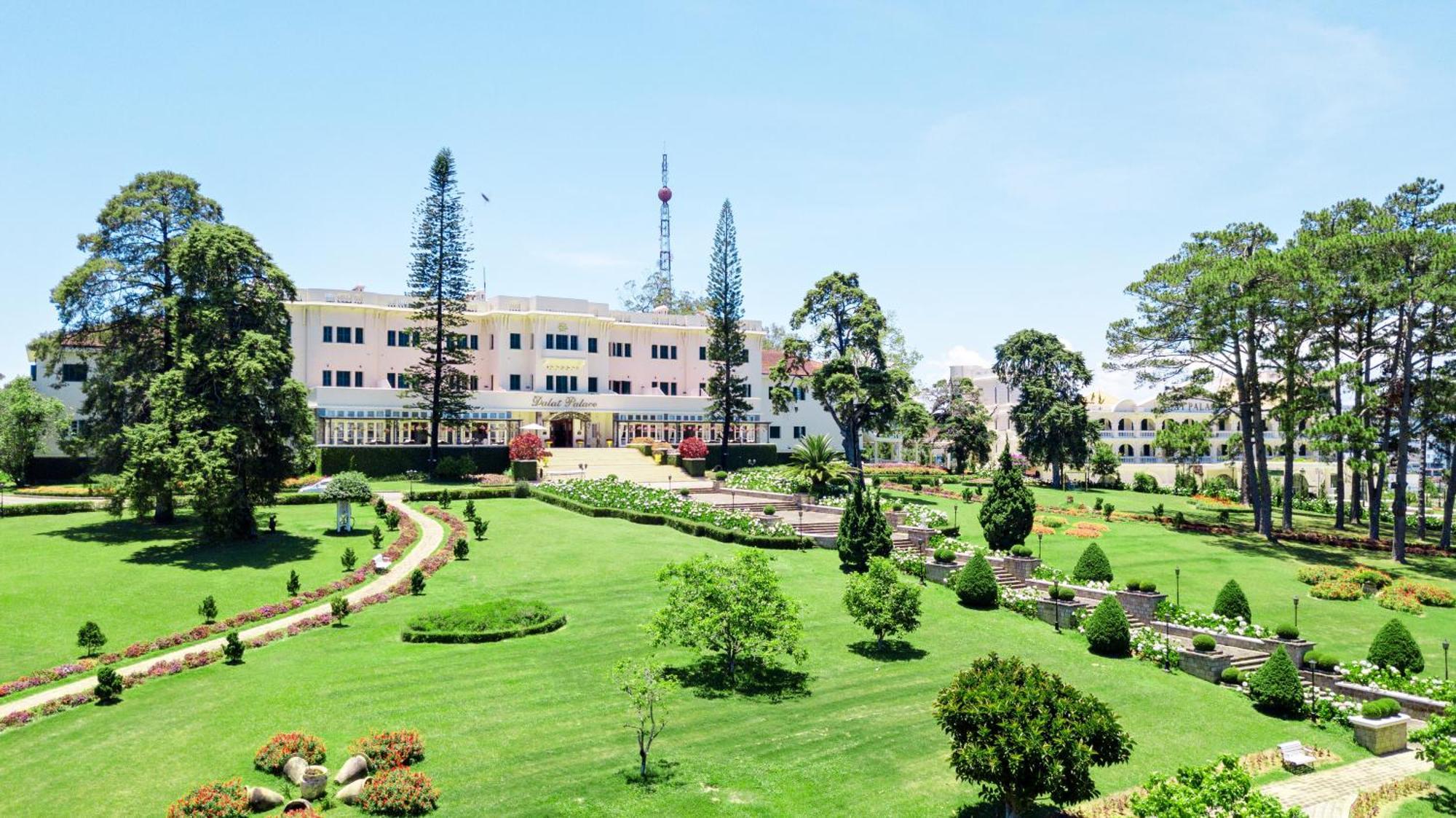 Dalat Palace Heritage Hotel Buitenkant foto